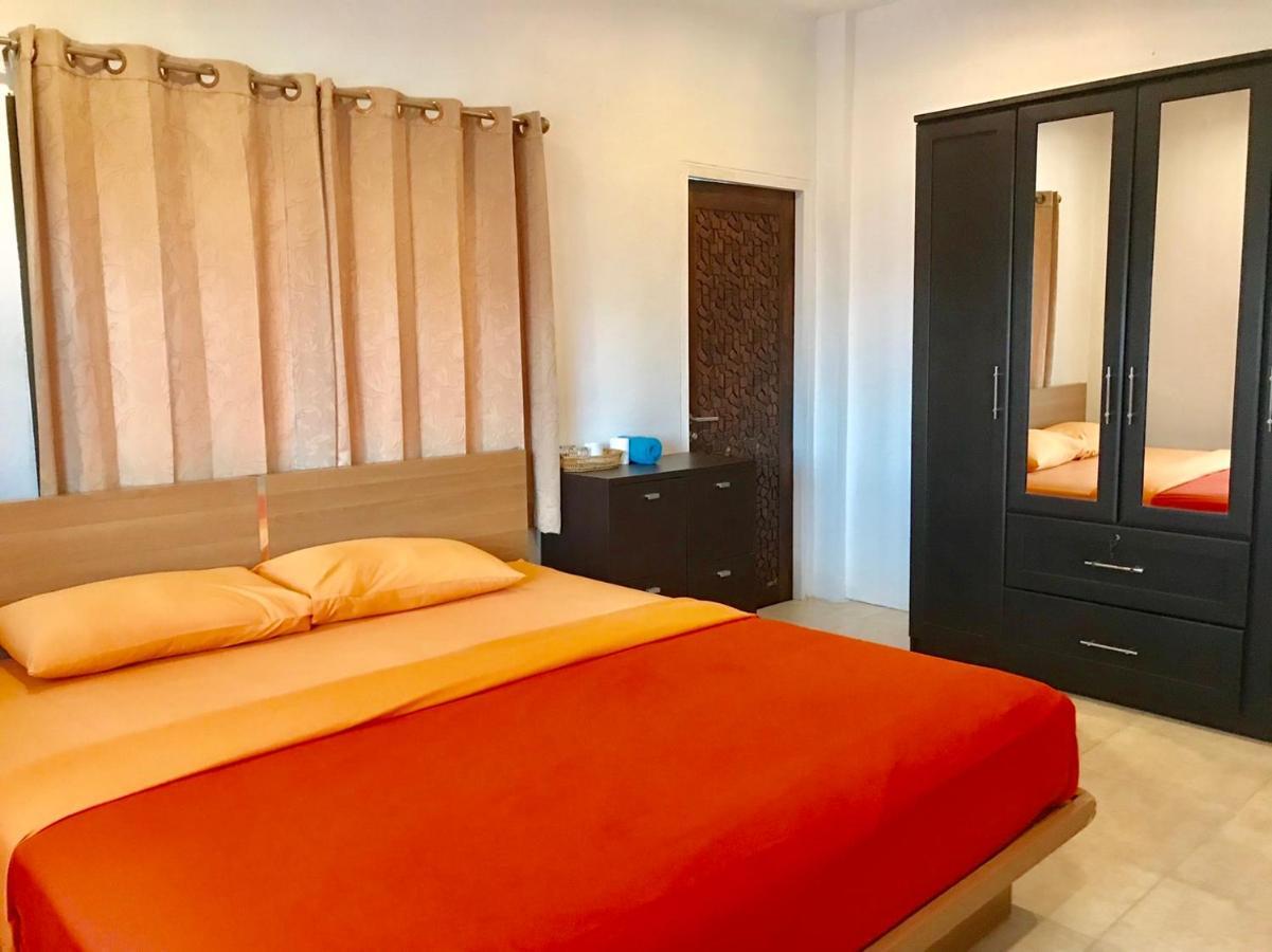 Hiranyika Cafe & Bed Vandrerhjem Ko Samui Eksteriør bilde
