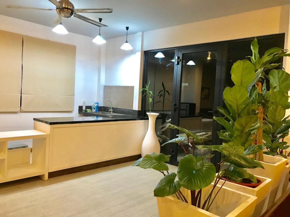 Hiranyika Cafe & Bed Vandrerhjem Ko Samui Eksteriør bilde