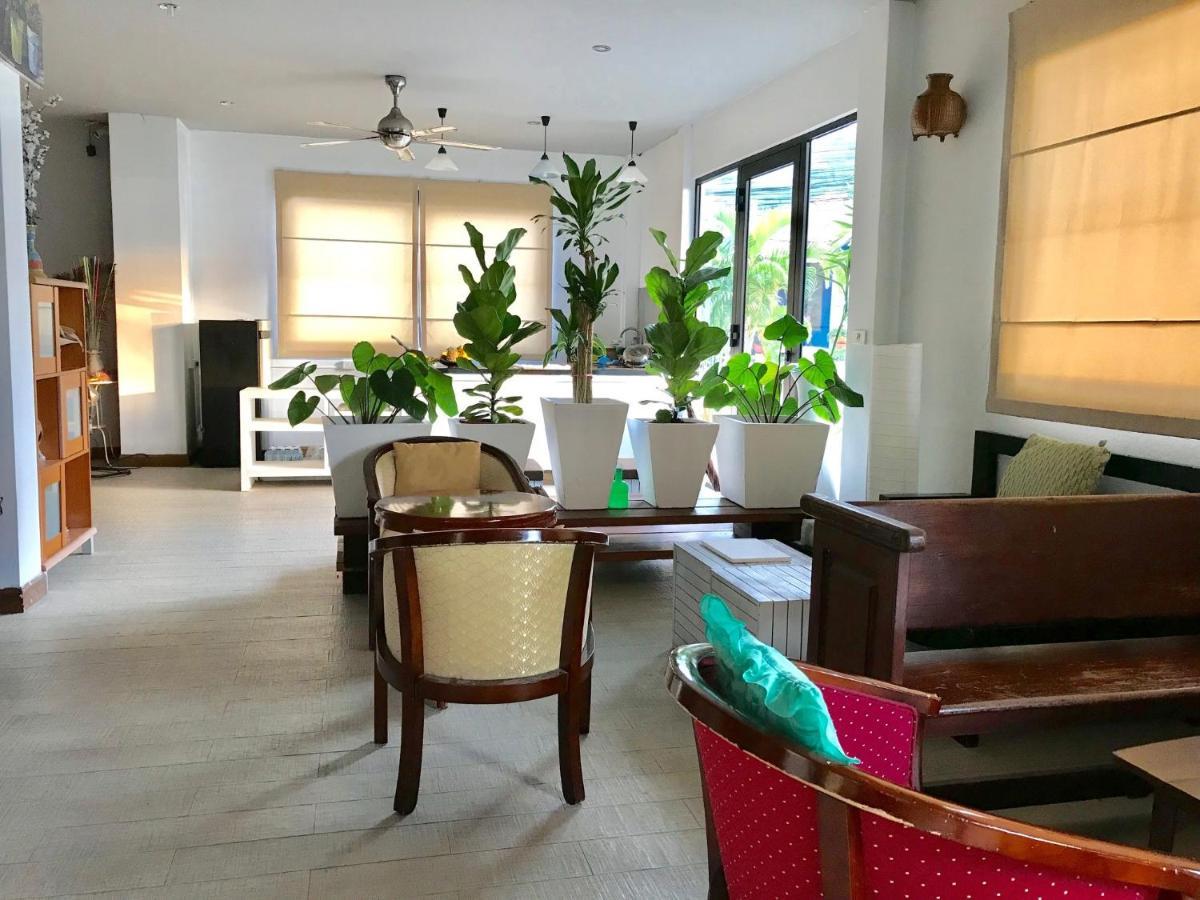 Hiranyika Cafe & Bed Vandrerhjem Ko Samui Eksteriør bilde
