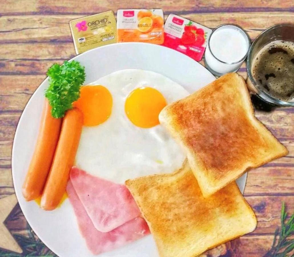 Hiranyika Cafe & Bed Vandrerhjem Ko Samui Eksteriør bilde